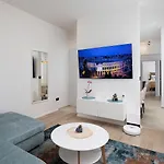 Pu La La Free Private Parking Апартаменти