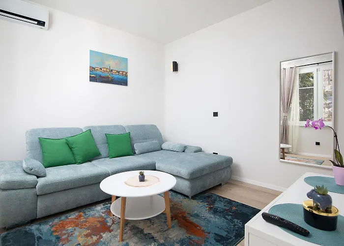Pu La La Free Private Parking Apartment Pula