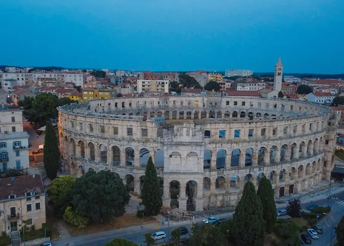 Pu La La Free Private Parking *