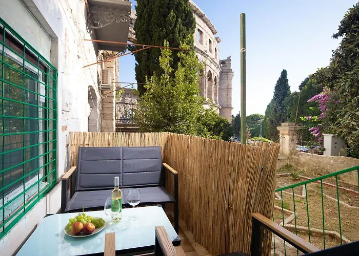 Pu La La Free Private Parking Apartman *